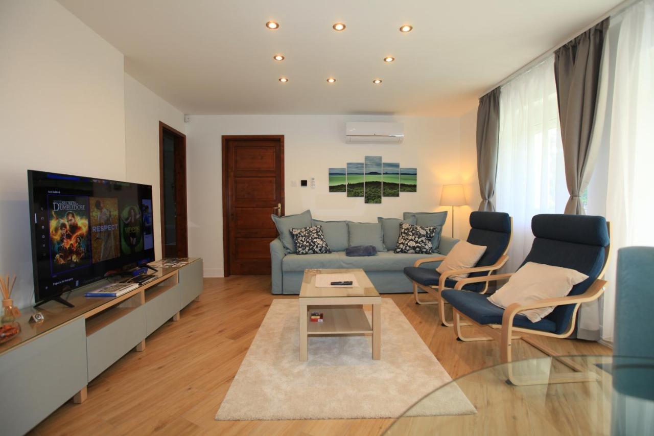 Paskal-Lux Apartments With Free Parking And Ac 부다페스트 외부 사진